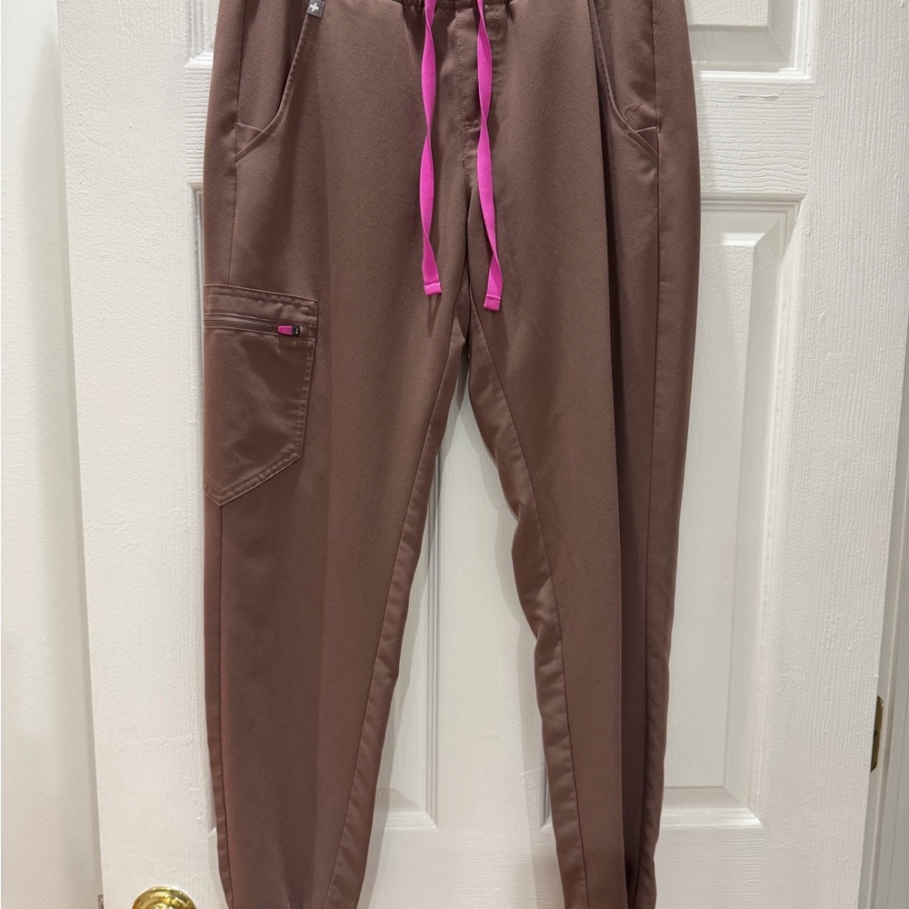 Figs Brown Ankle Pants with Pink Drawstring